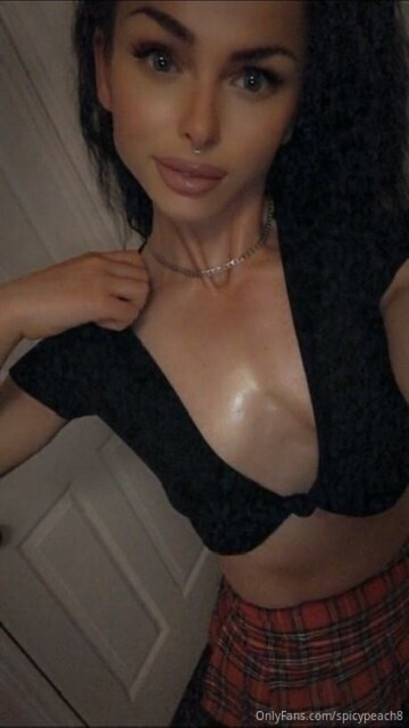 Naakte gelekte OnlyFans-foto van Rachellaurengray
