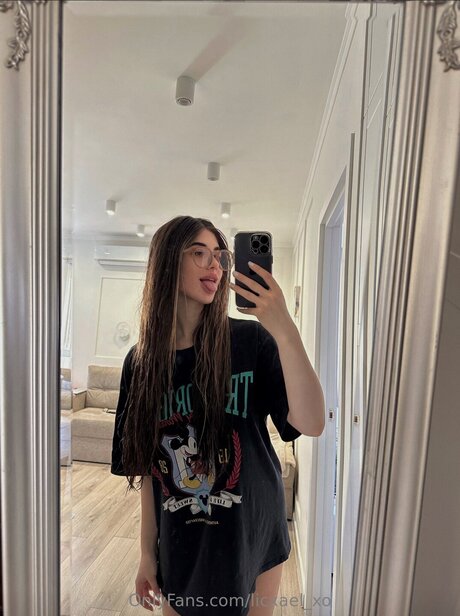 Naakte gelekte OnlyFans-foto van Licxael Xo
