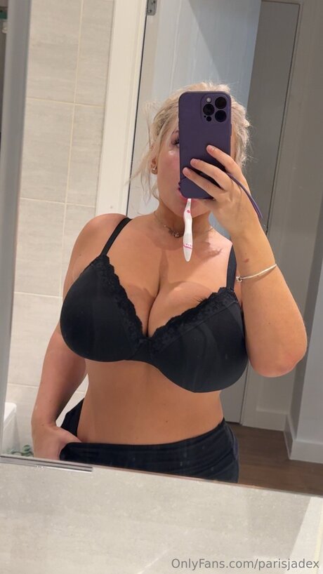 Parisjadex