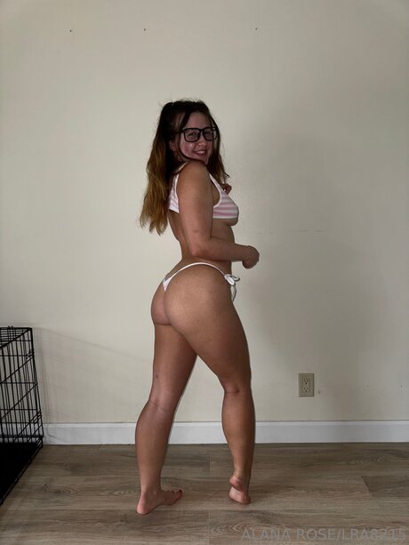 Alanarose8