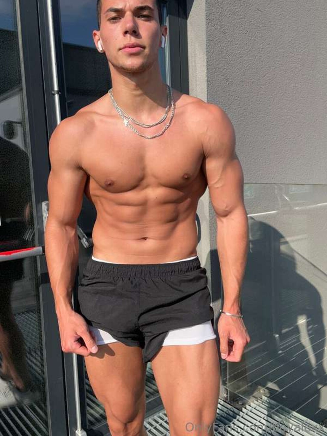 Naakte gelekte OnlyFans-foto van Boyalexx #1023