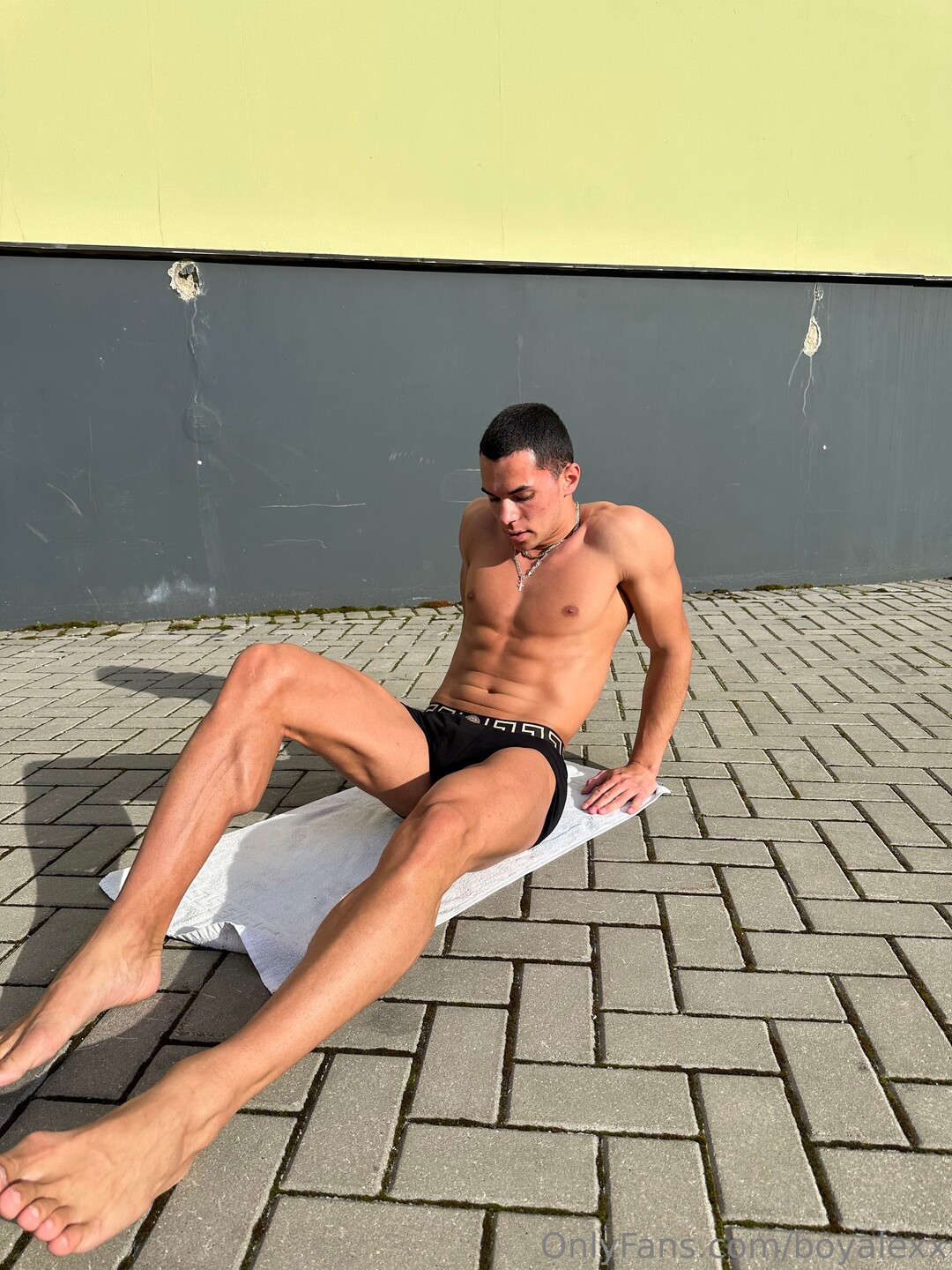 Naakte gelekte OnlyFans-foto van Boyalexx #1148