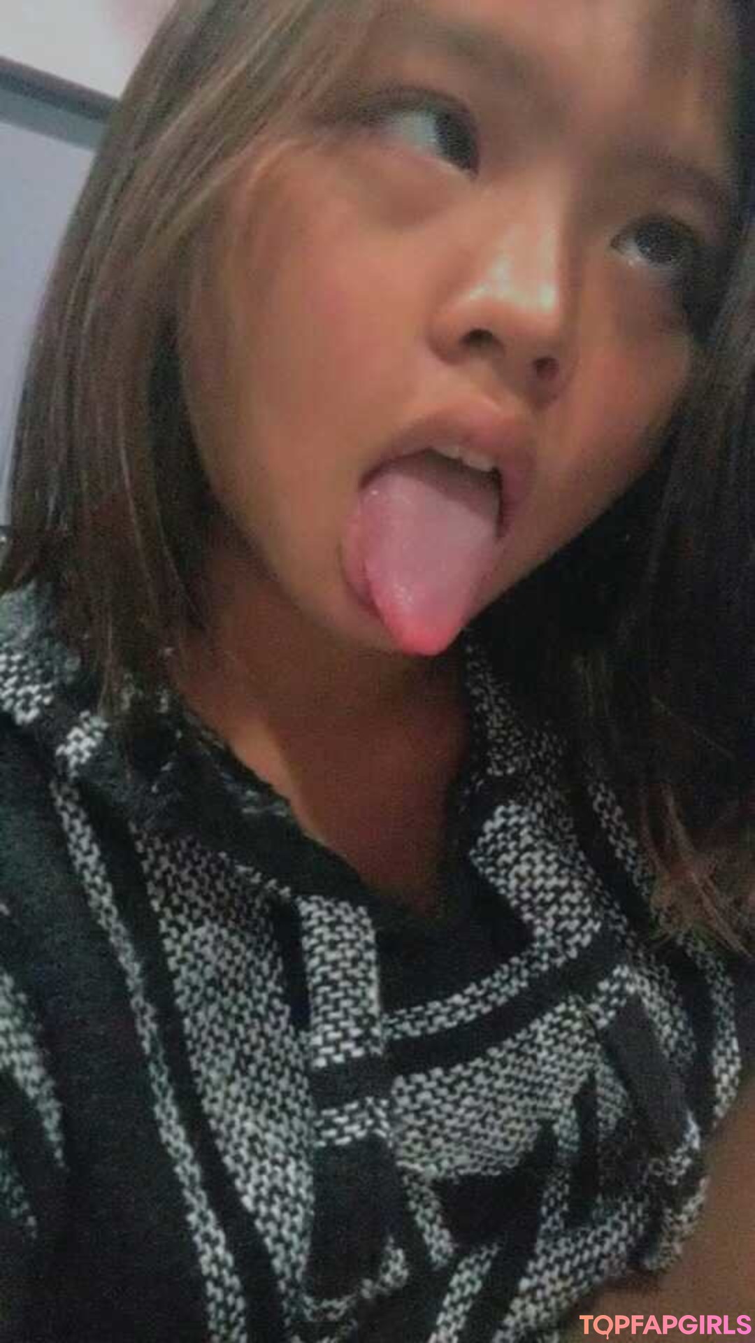 Naakte gelekte OnlyFans-foto van Ivoryxnight #5 Naakte gelekte OnlyFans-foto van Ivoryxnight #5