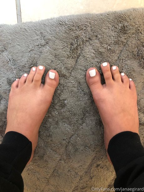 Naakte gelekte OnlyFans-foto van Janae Girard
