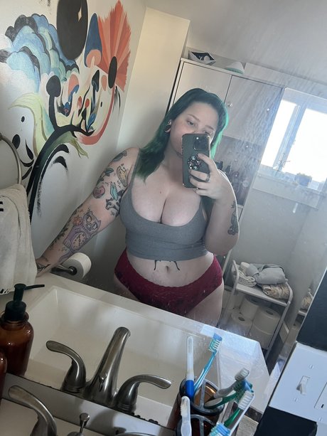 Naakte gelekte OnlyFans-foto van Bunnyrosexx