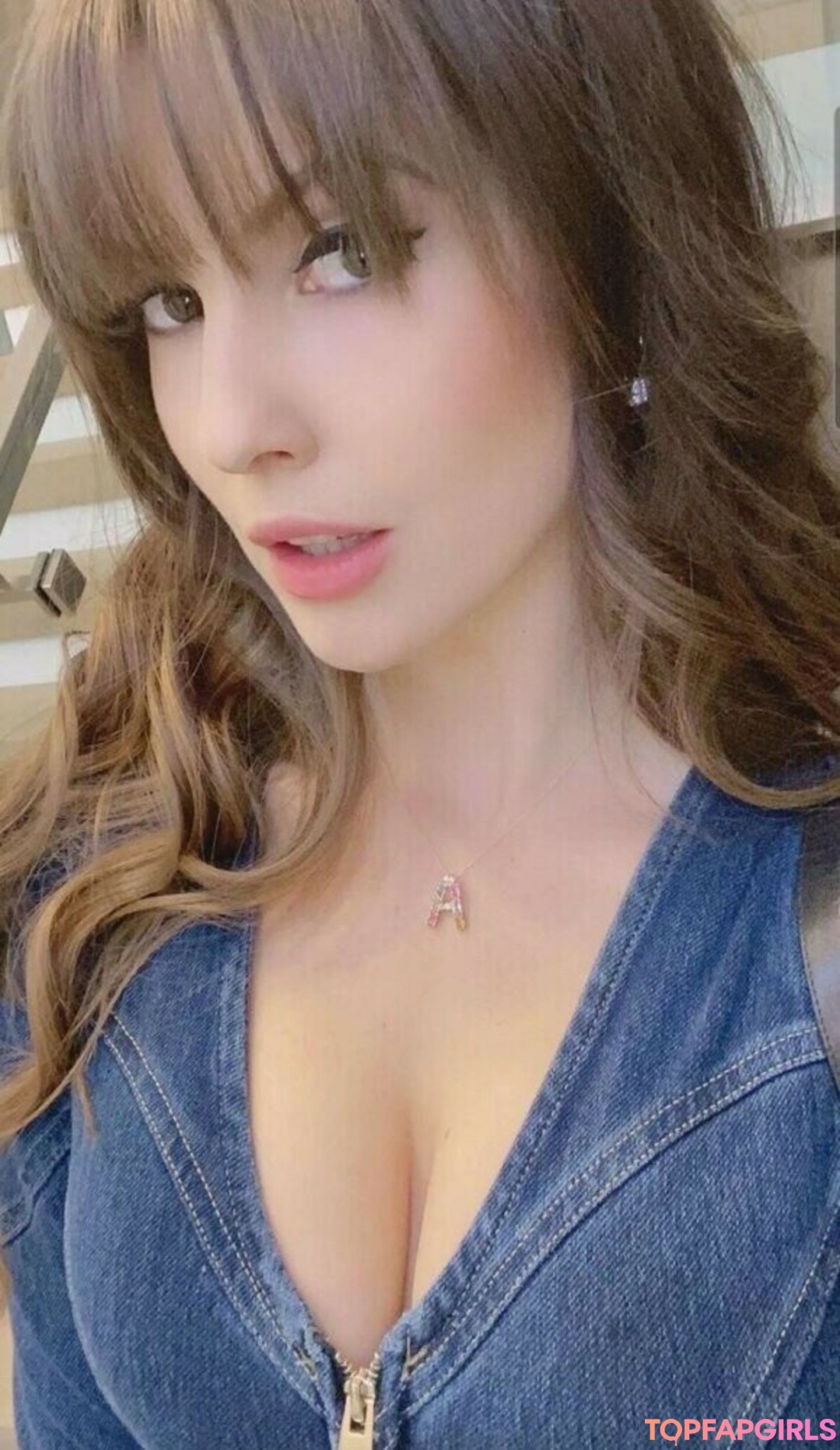 Naakte gelekte OnlyFans-foto van Amanda Cerny #1992