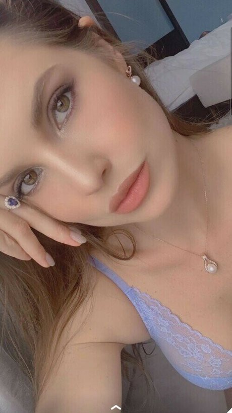 Amanda Cerny