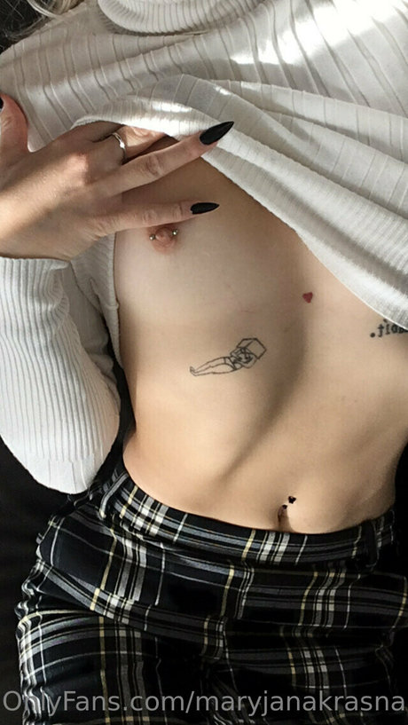 Naakte gelekte OnlyFans-foto van Maryjanakrasnapanna