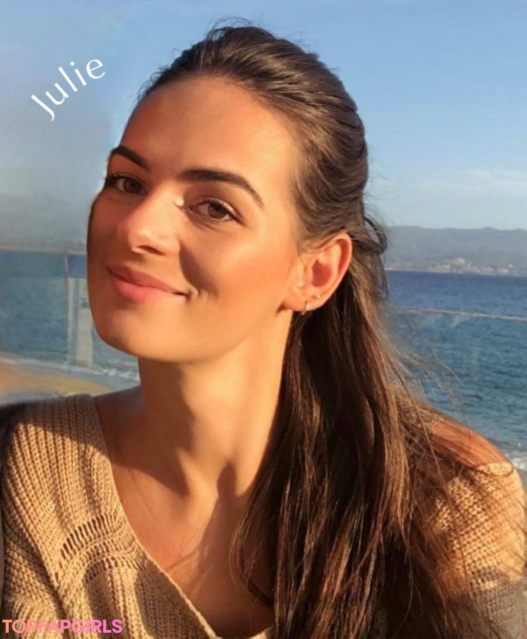 Naakte gelekte OnlyFans-foto van Myouh #22