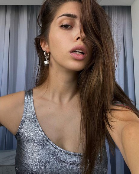 Aisux Aisultanax