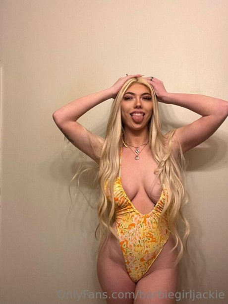 Naakte gelekte OnlyFans-foto van Barbiegirljackie