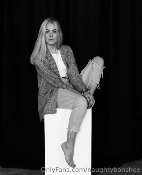 Naakte gelekte OnlyFans-foto van Naughtybanshee