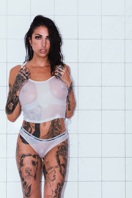 Naakte gelekte OnlyFans-foto van Sania Mallory