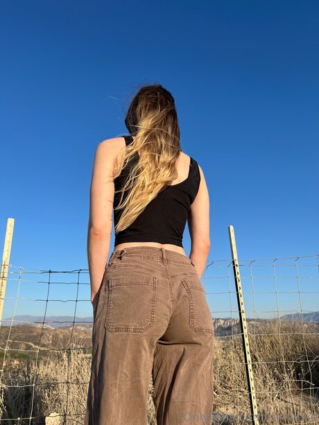 Naakte gelekte OnlyFans-foto van Ramixxie