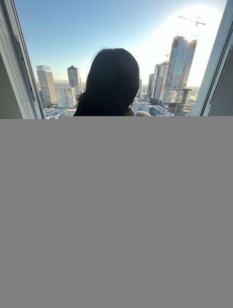 Naakte gelekte OnlyFans-foto van Juanitajcv Free