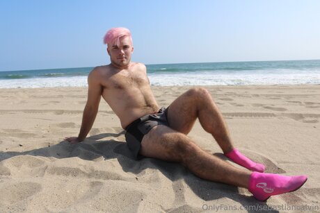 Naakte gelekte OnlyFans-foto van Sebastiancalvin