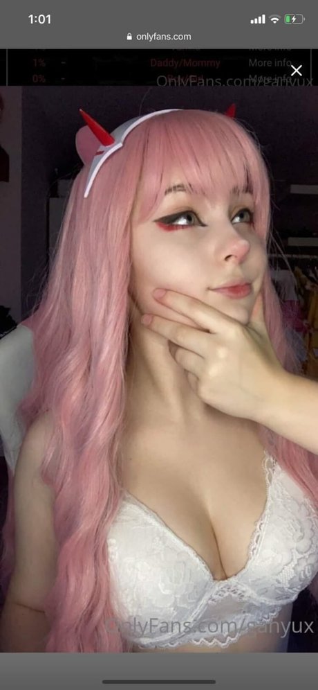 Naakte gelekte OnlyFans-foto van Ganyux Ganyux Ganyuxx