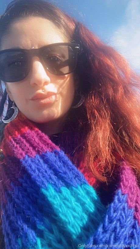 Naakte gelekte OnlyFans-foto van Xxmelodyxx31xx