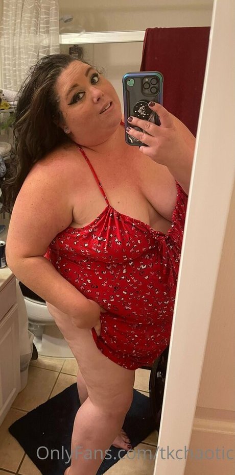 Naakte gelekte OnlyFans-foto van Tkchaotic