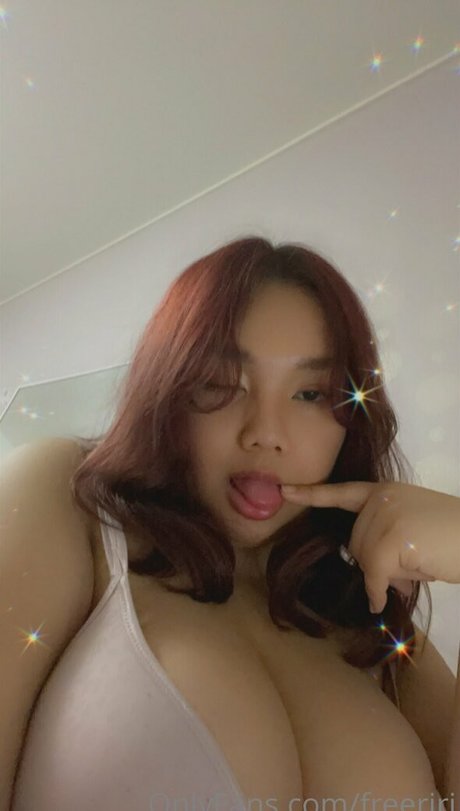 Naakte gelekte OnlyFans-foto van Freeriri
