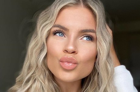 Naakte gelekte OnlyFans-foto van Kristenconger