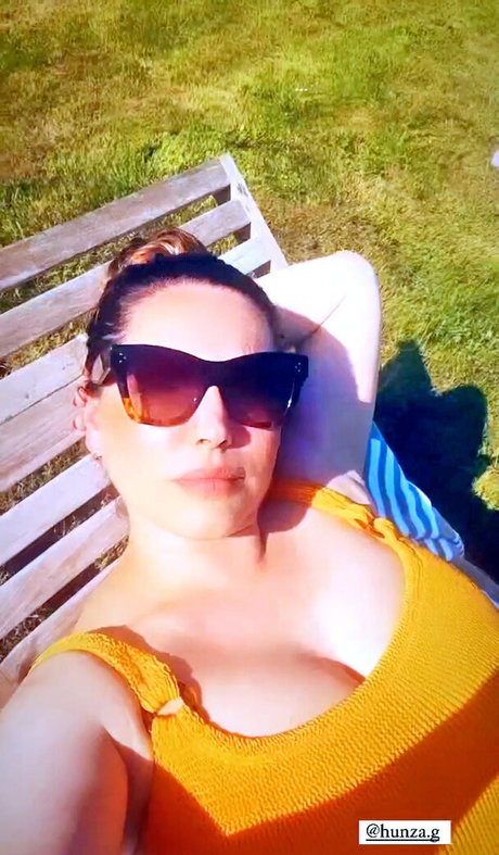 Kelly Brook