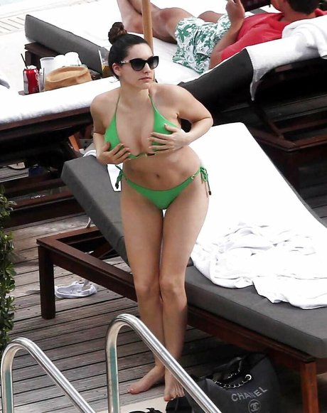 Kelly Brook
