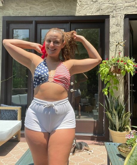Naakte gelekte OnlyFans-foto van Justanotherbutt