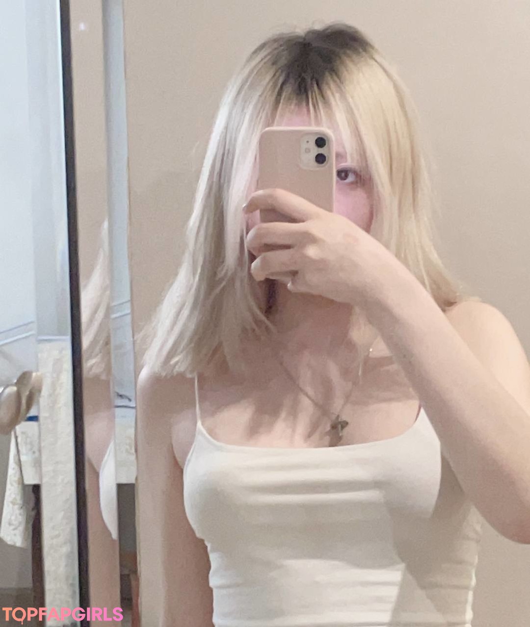 Naakte gelekte OnlyFans-foto van Babyjeyy Jennysweety #120