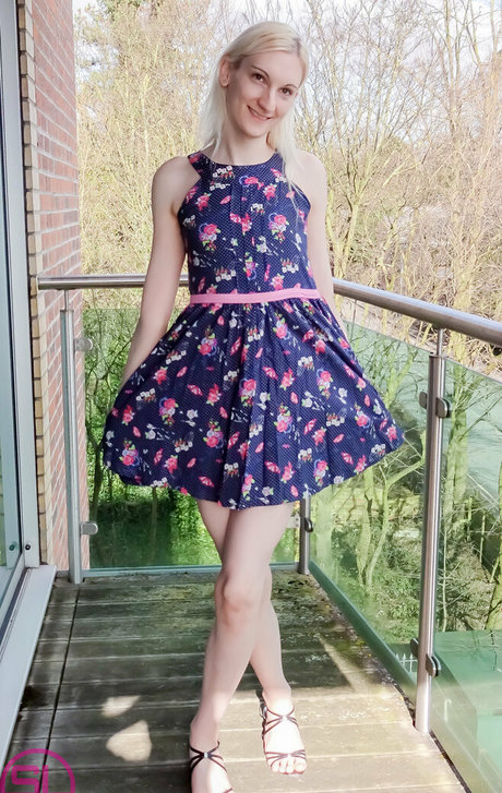 Naakte gelekte OnlyFans-foto van Lexialynx