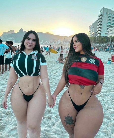 Naakte gelekte OnlyFans-foto van Victoria Matosa
