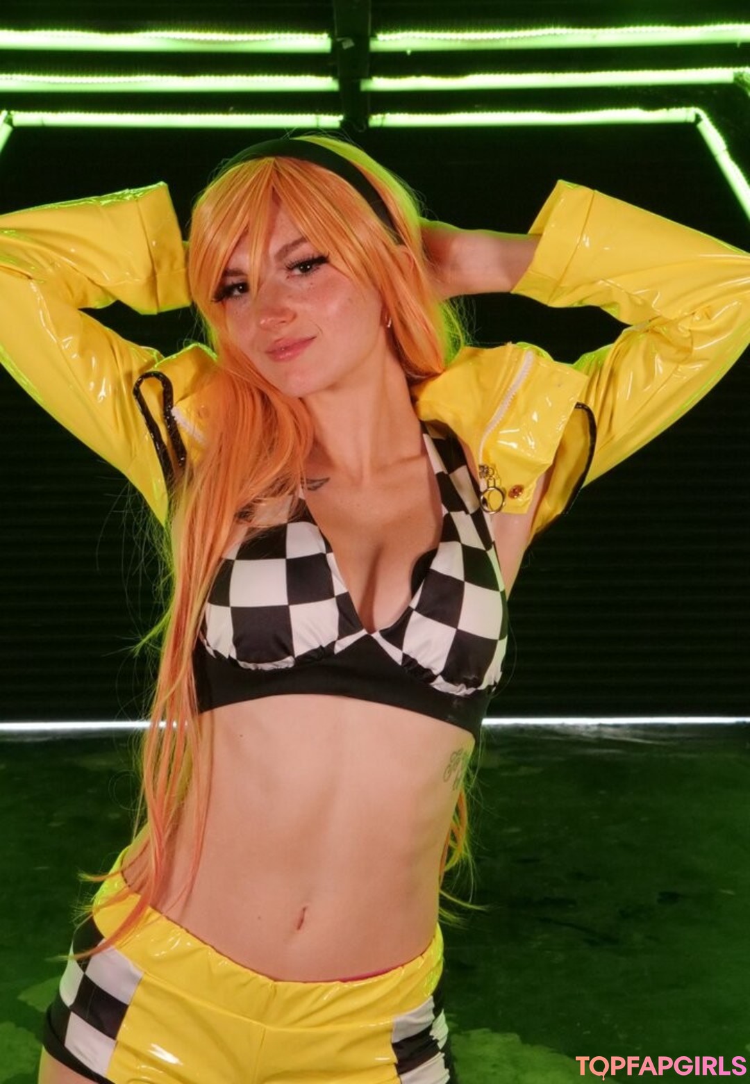 Naakte gelekte OnlyFans-foto van Busy B Asmr #1467