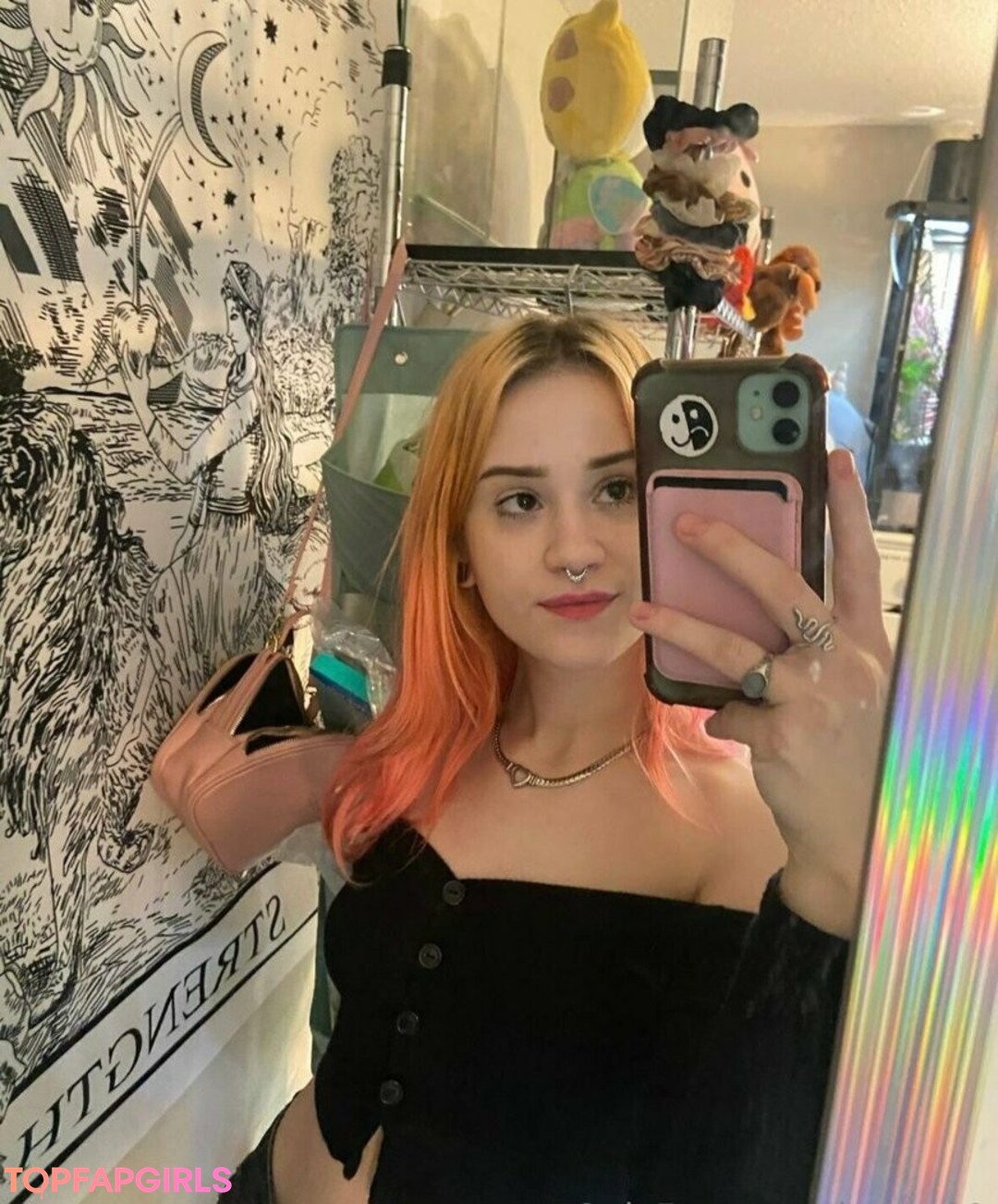 Naakte gelekte OnlyFans-foto van Beagt00 #1422