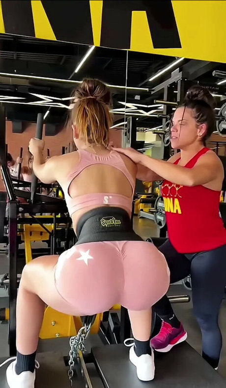 Naakte gelekte OnlyFans-foto van Melissa Mel Maia