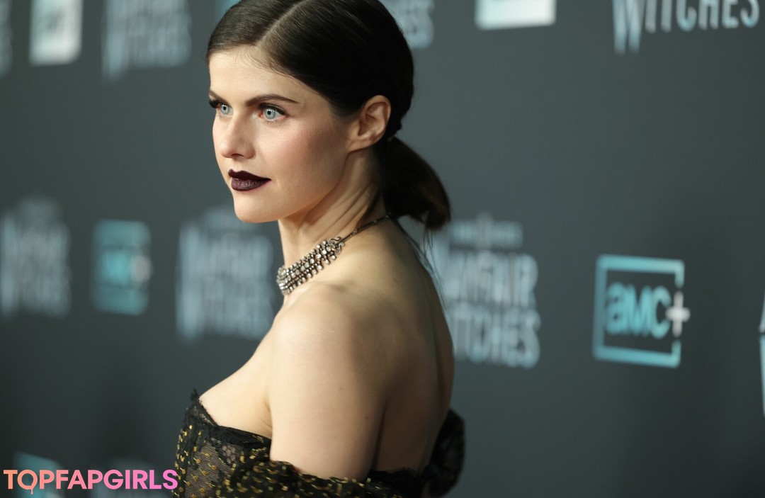 Naakte gelekte OnlyFans-foto van Alexandra Daddario #1234