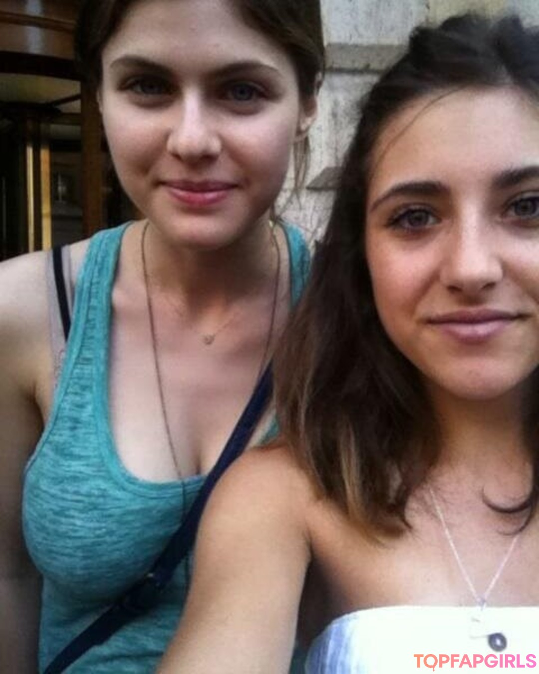 Naakte gelekte OnlyFans-foto van Alexandra Daddario #1371