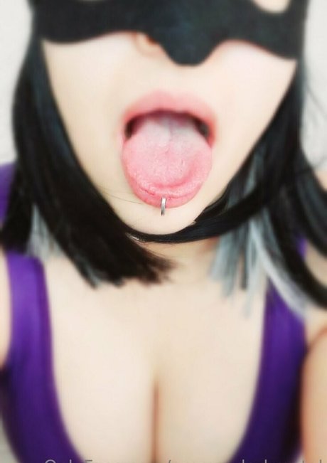 Naakte gelekte OnlyFans-foto van Emmadarkmetal