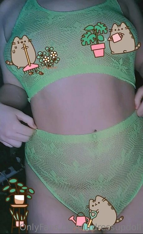 Dramatic_dumpster_free