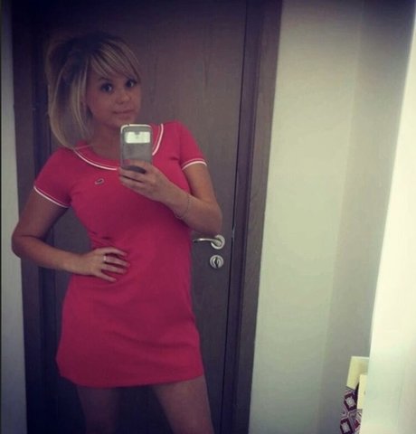 Naakte gelekte OnlyFans-foto van Katyshka2208