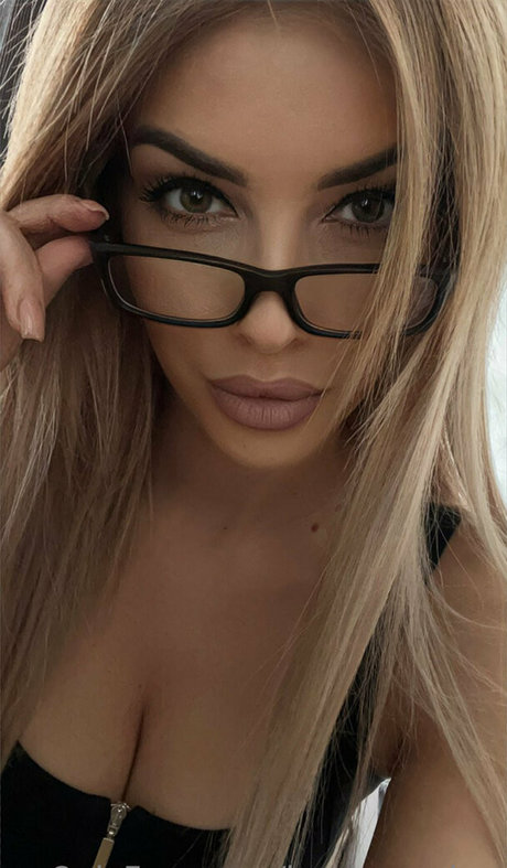 Naakte gelekte OnlyFans-foto van Jessicacakes