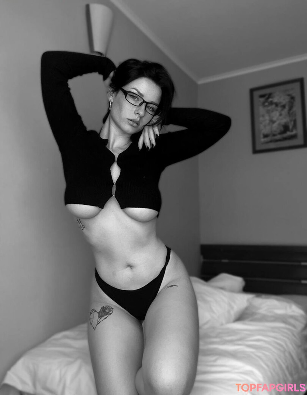 Naakte gelekte OnlyFans-foto van Innervus #1340