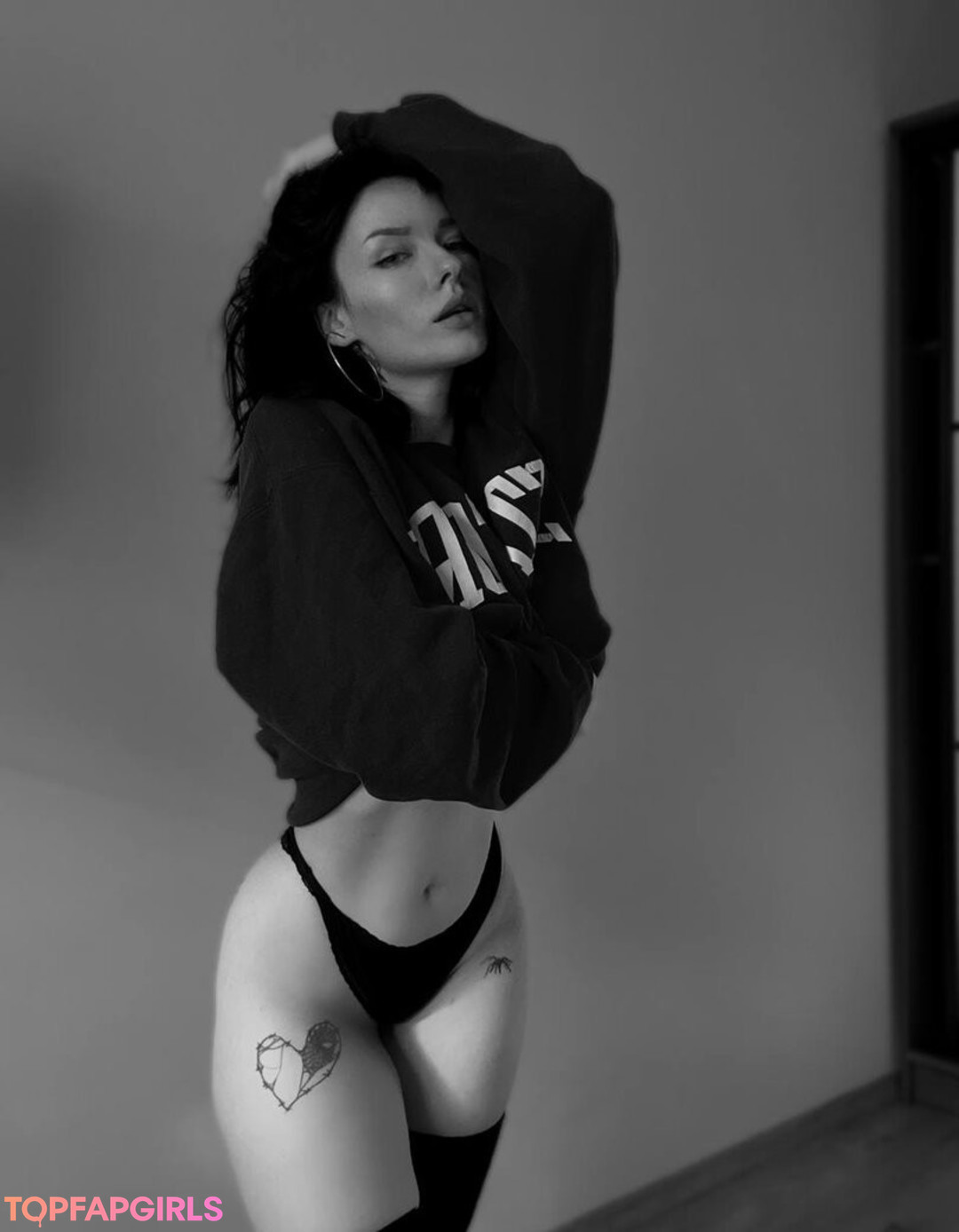 Naakte gelekte OnlyFans-foto van Innervus #1561