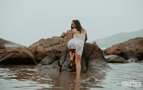 Naakte gelekte OnlyFans-foto van Talita Moraes