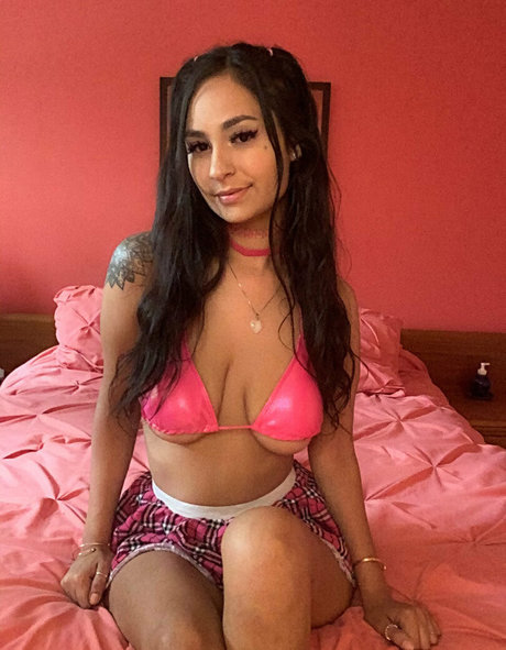 Naakte gelekte OnlyFans-foto van Sophiamariiex