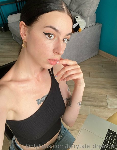 Naakte gelekte OnlyFans-foto van Fairytaledreamer