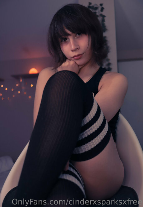 Naakte gelekte OnlyFans-foto van Cinderxsparksxfree
