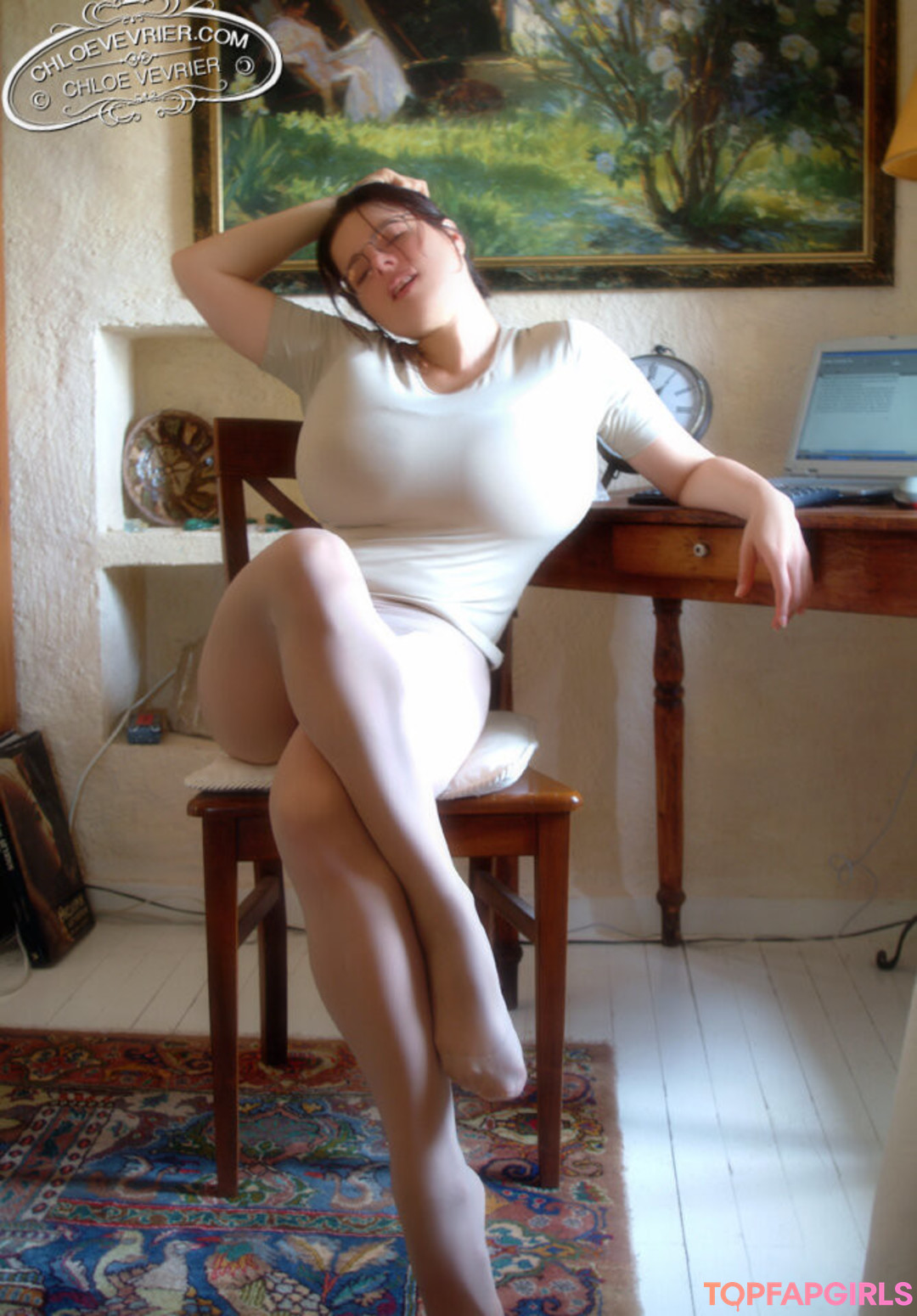 Naakte gelekte OnlyFans-foto van Chloe Vevrier #1647