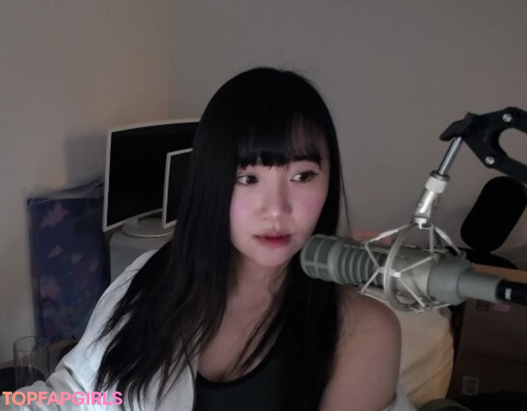 Naakte gelekte OnlyFans-foto van Ariasaki #1013