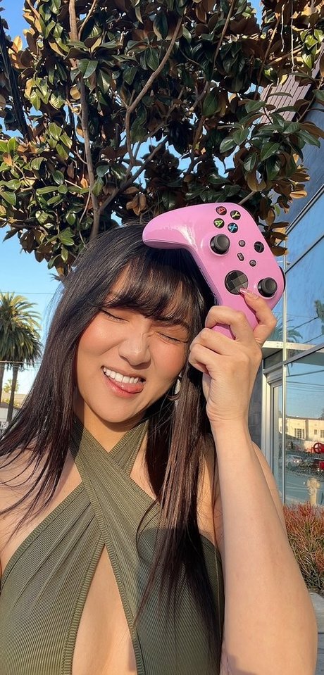 Naakte gelekte OnlyFans-foto van Ariasaki