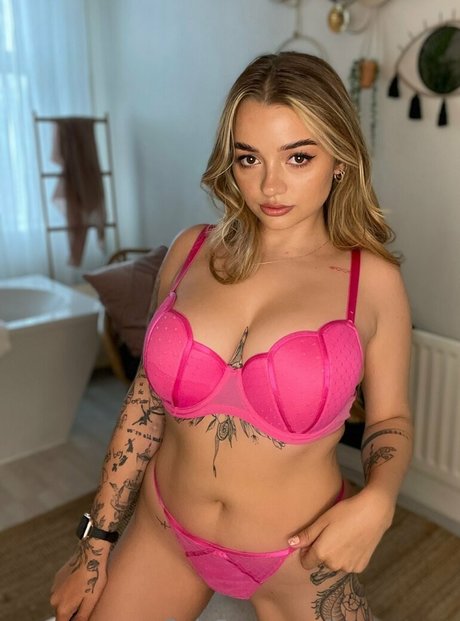 Lana_maee